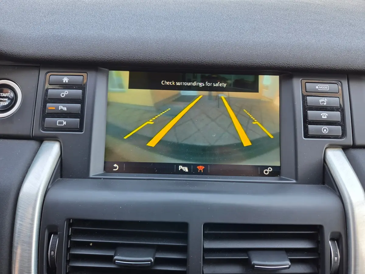 LAND ROVER DISCOVERY SPORT 4WD - 19