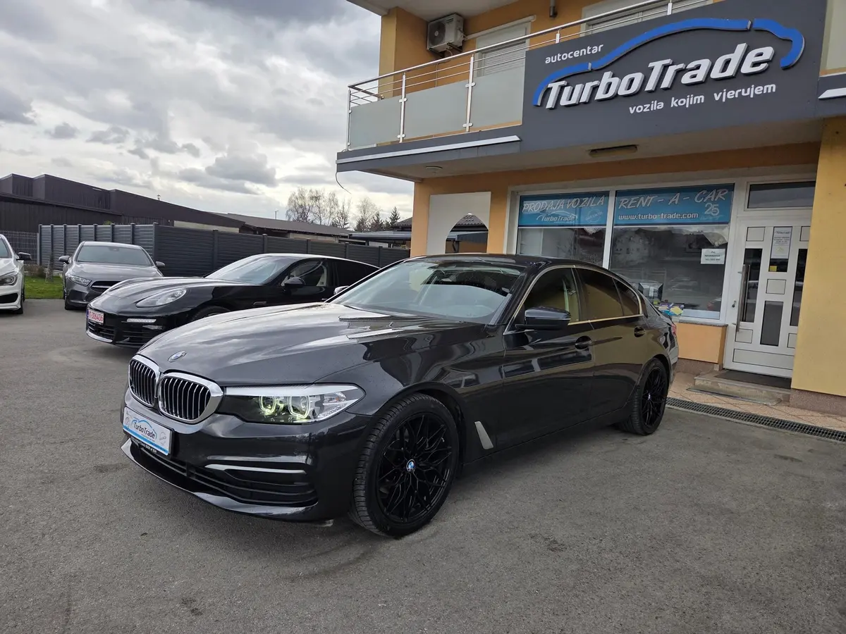 BMW 520 D AUT  - 3