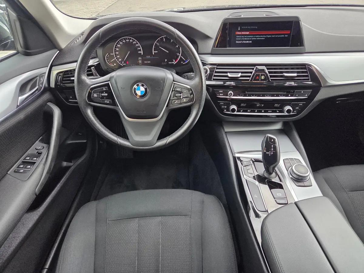 BMW 520 D AUT  - 10