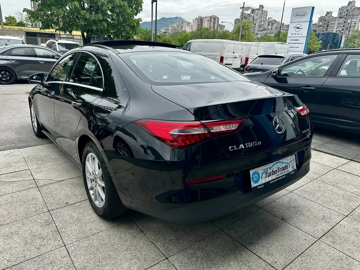Mercedes-Benz CLA 180D Coupe  - 6