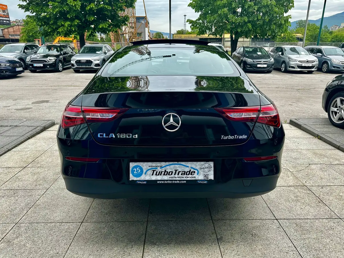 Mercedes-Benz CLA 180D Coupe  - 7