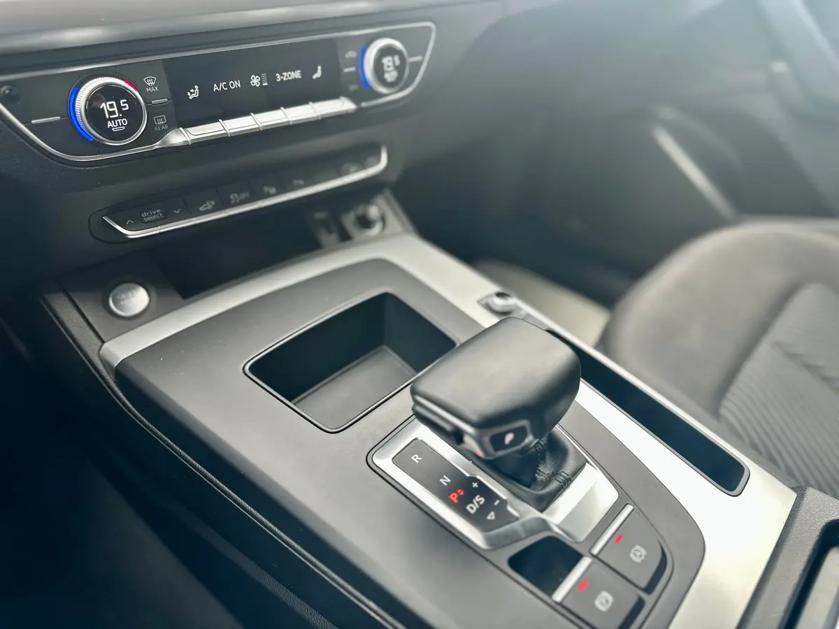 Audi Q5 50 TFSI  Sportback Quattro Facelift - 15