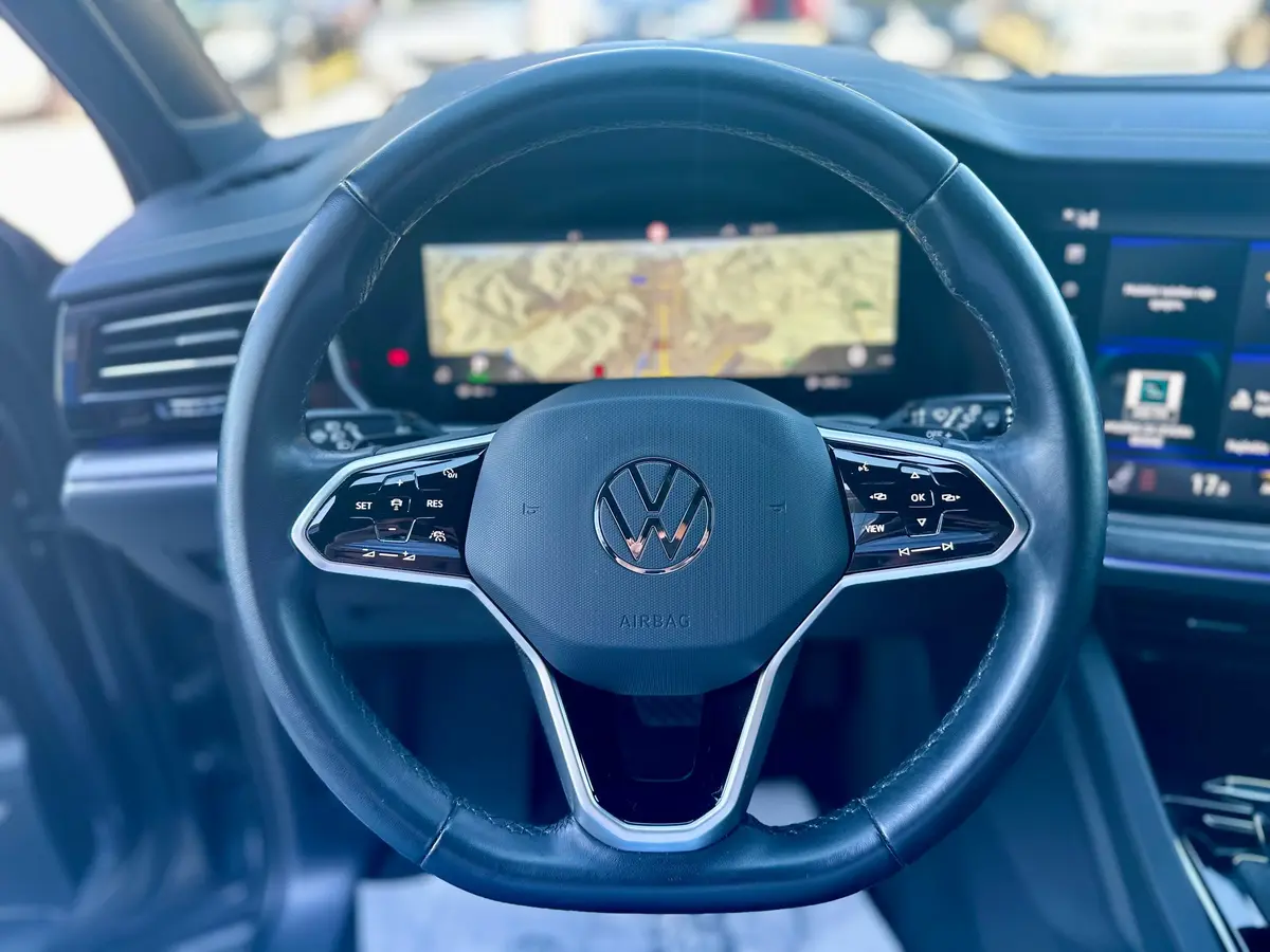Volkswagen Touareg 3.0 V6 Hybrid 4Motion - 13