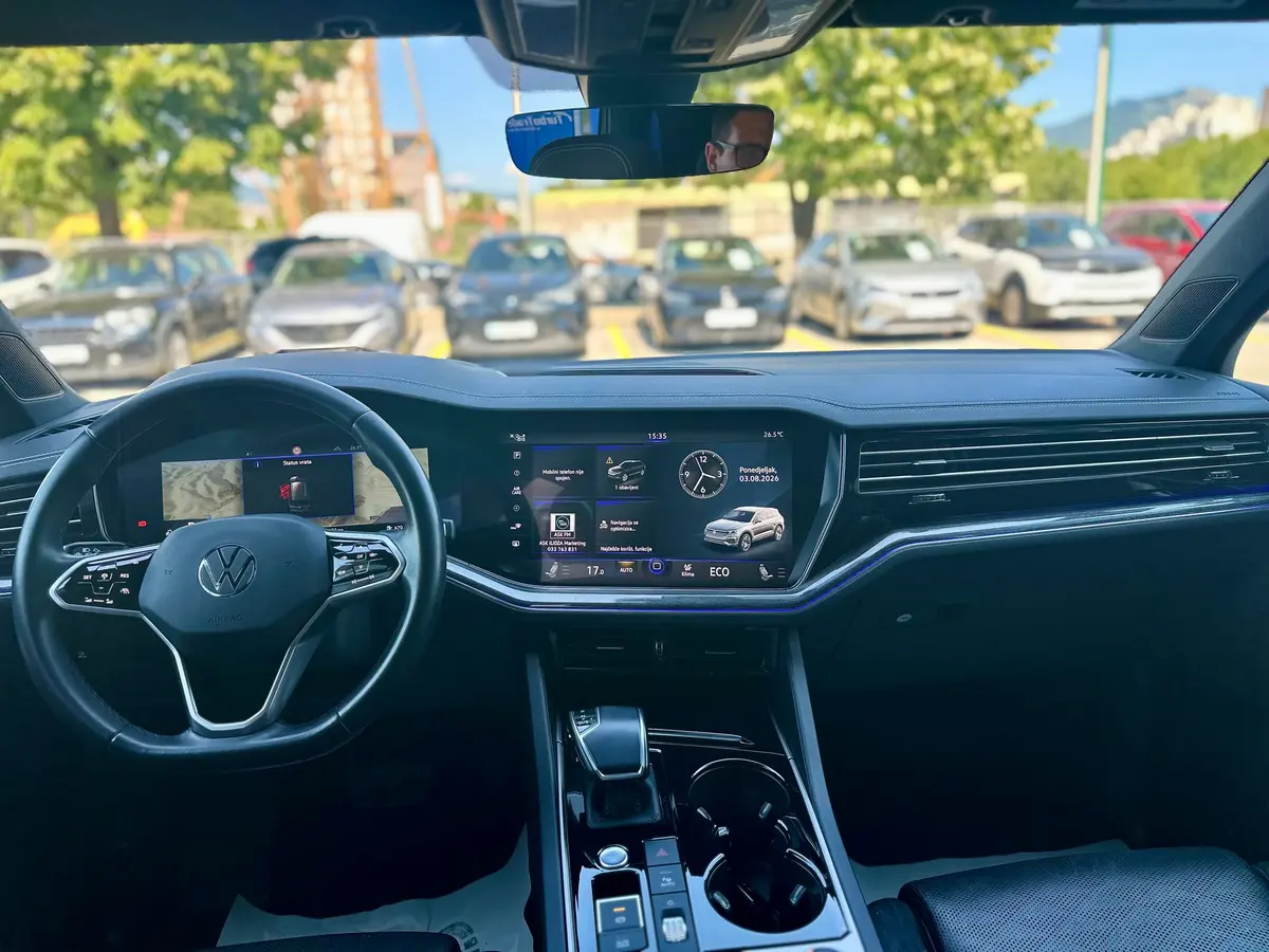Volkswagen Touareg 3.0 V6 Hybrid 4Motion - 12