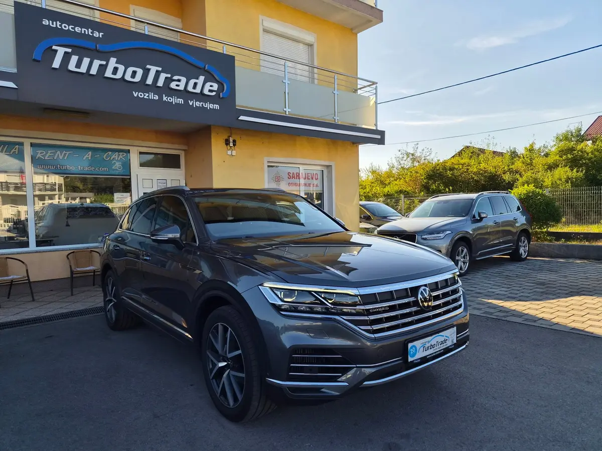 Volkswagen Touareg 3.0 V6 Hybrid 4Motion