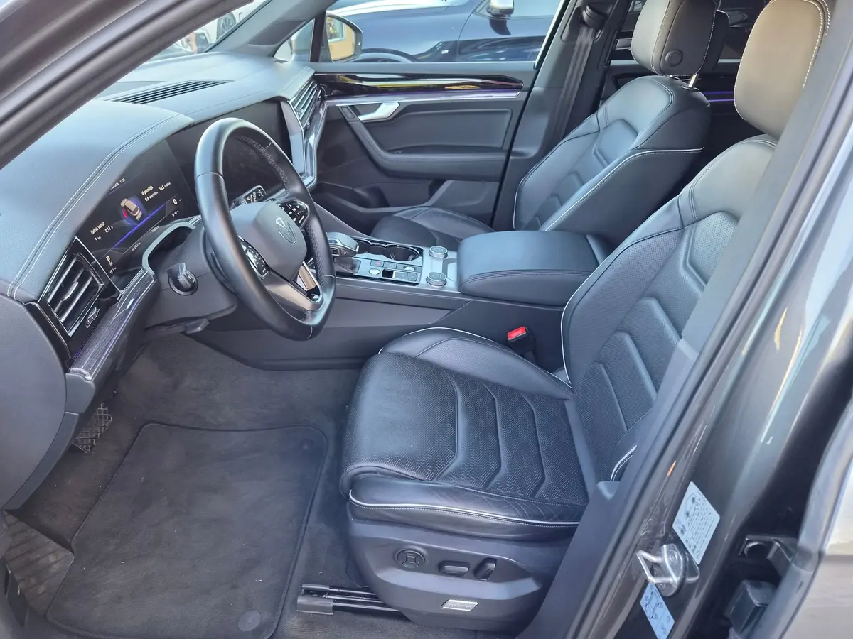 Volkswagen Touareg 3.0 V6 Hybrid 4Motion - 10