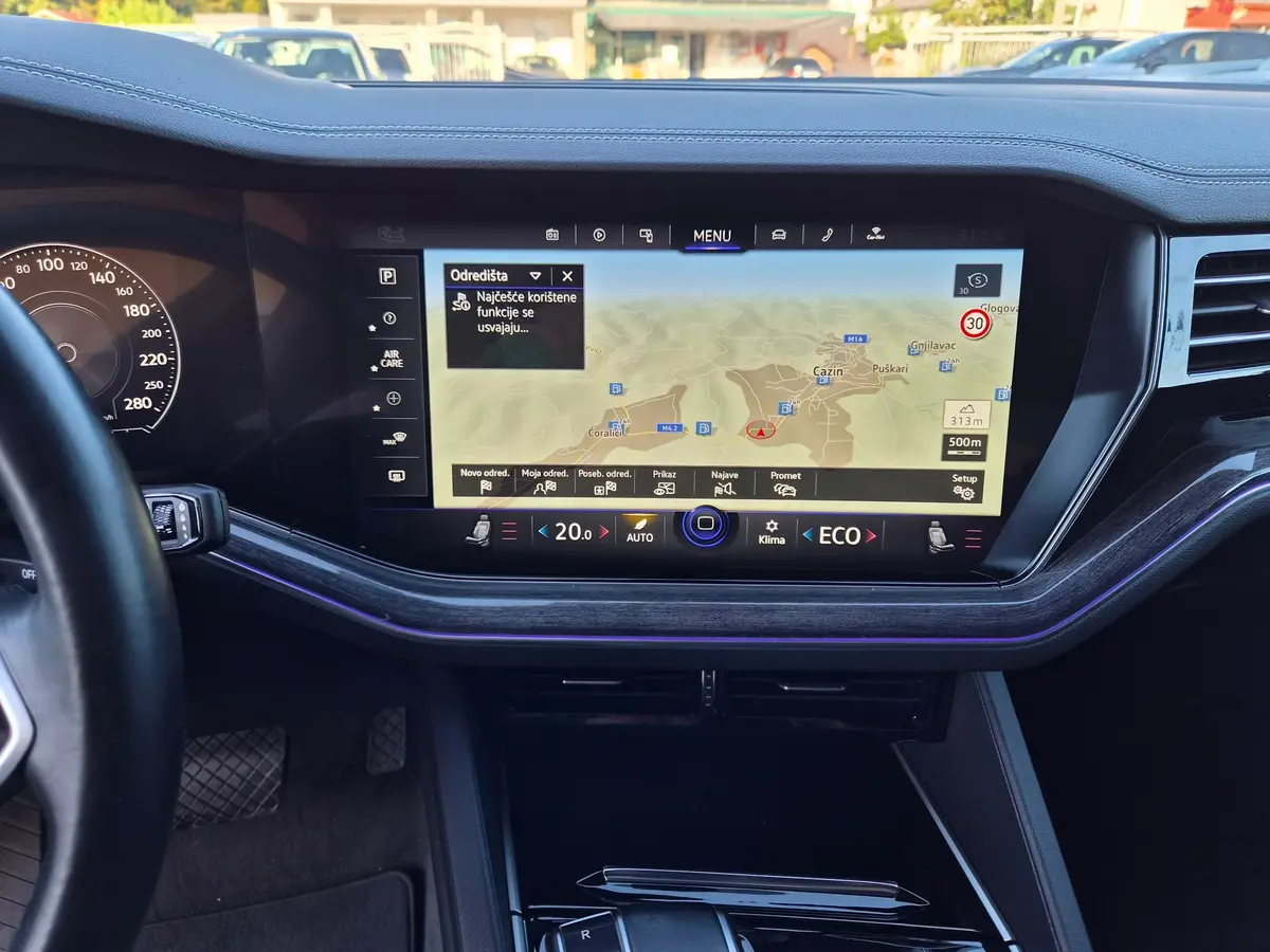 Volkswagen Touareg 3.0 V6 Hybrid 4Motion - 13