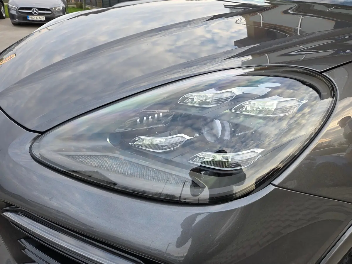 Porsche Cayenne Coupe 3.0 V6  - 24
