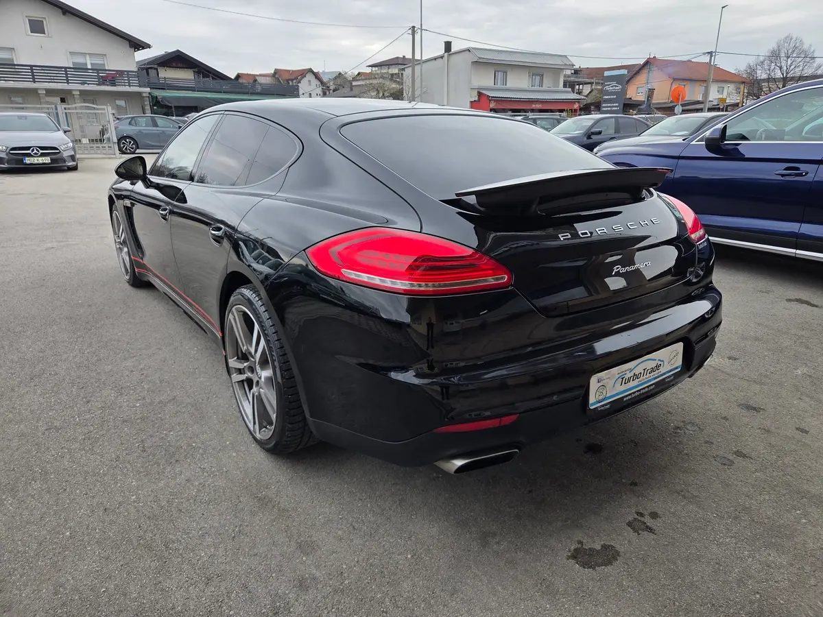 Porsche Panamera 3.0 D V6 Facelift - 6