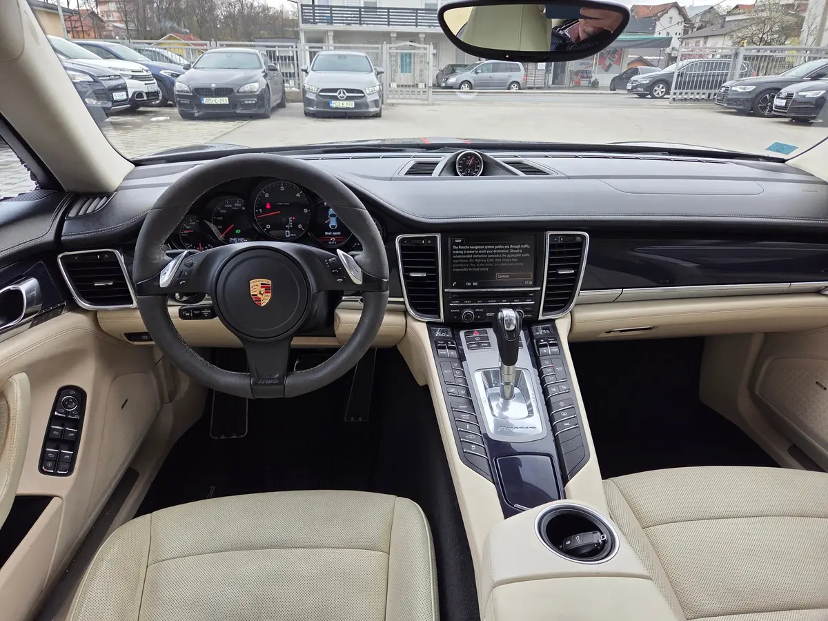 Porsche Panamera 3.0 D V6 Facelift - 11