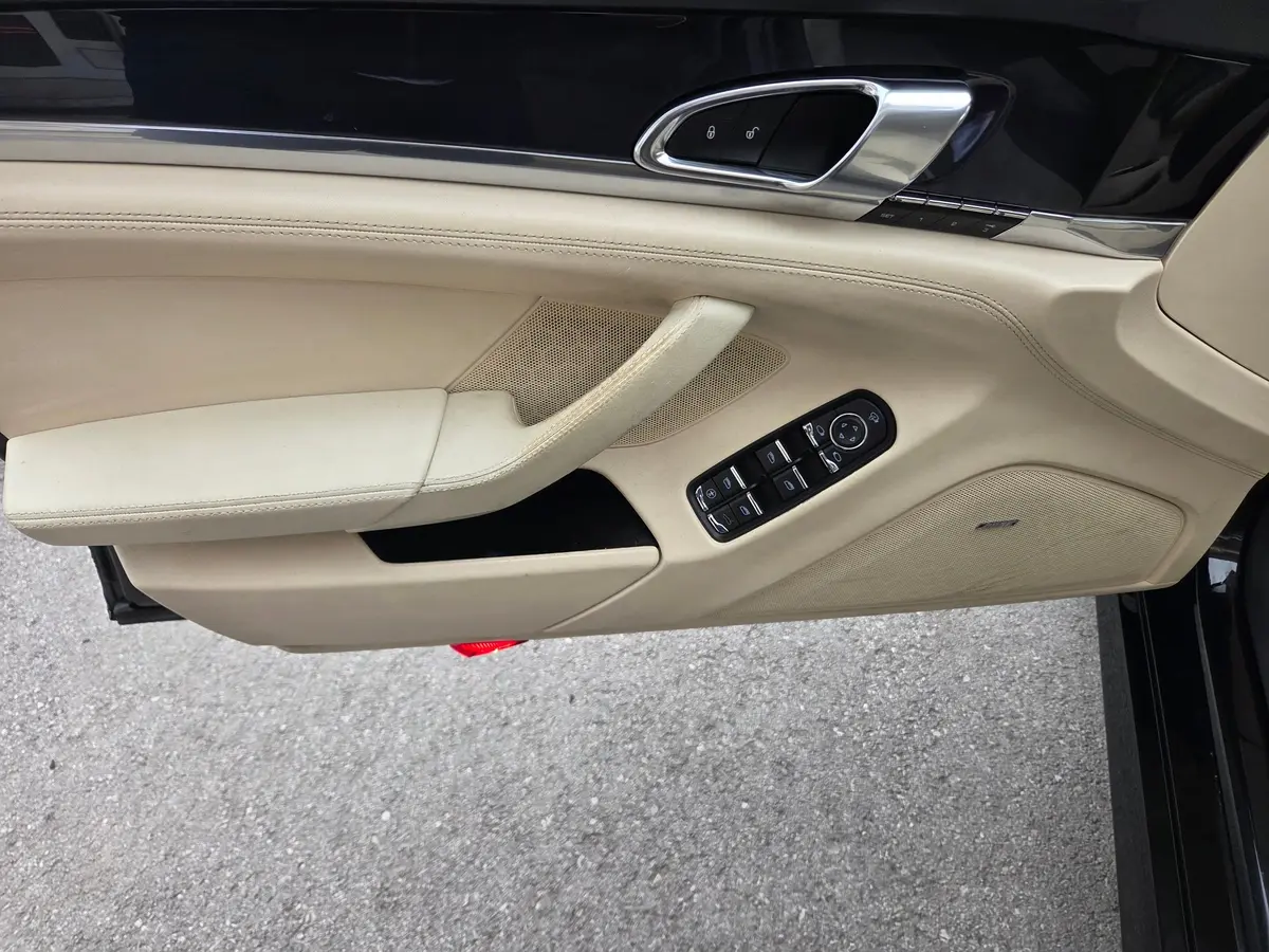 Porsche Panamera 3.0 D V6 Facelift - 18