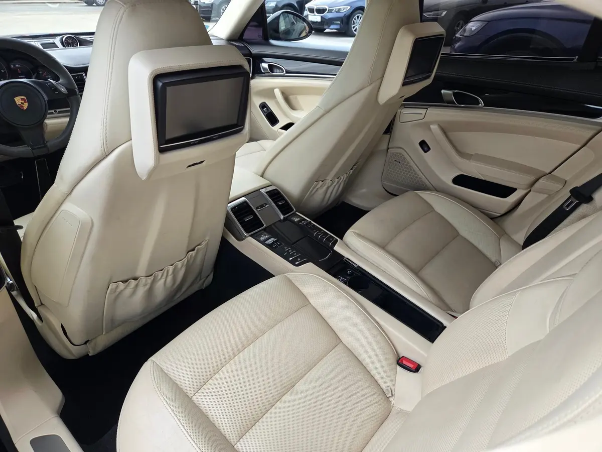 Porsche Panamera 3.0 D V6 Facelift - 20