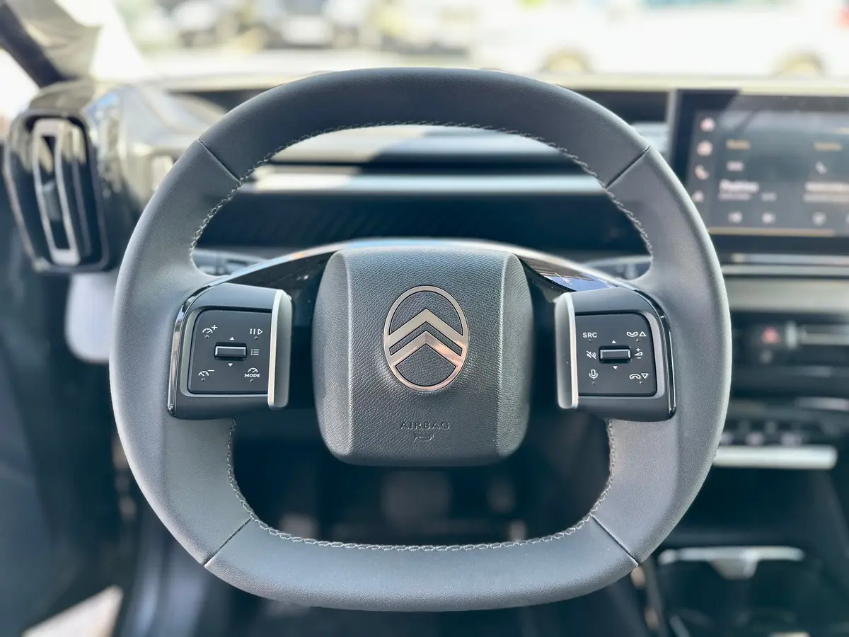 CITROEN C3 1.2 AIRCROSS HAYBRID - 13