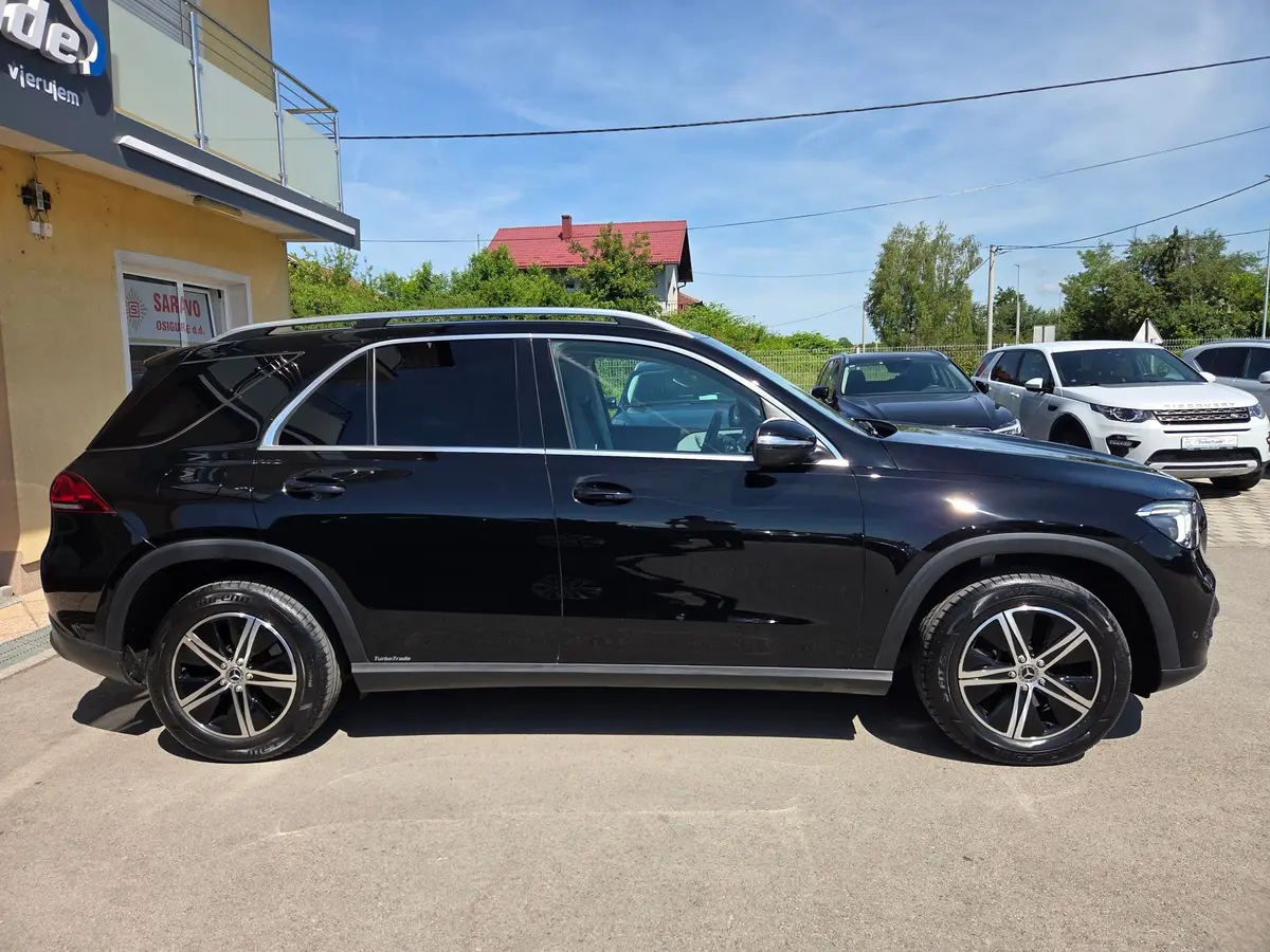 MERCEDES-BENZ GLE 300D 4MATIC EXECUTIVE - 8