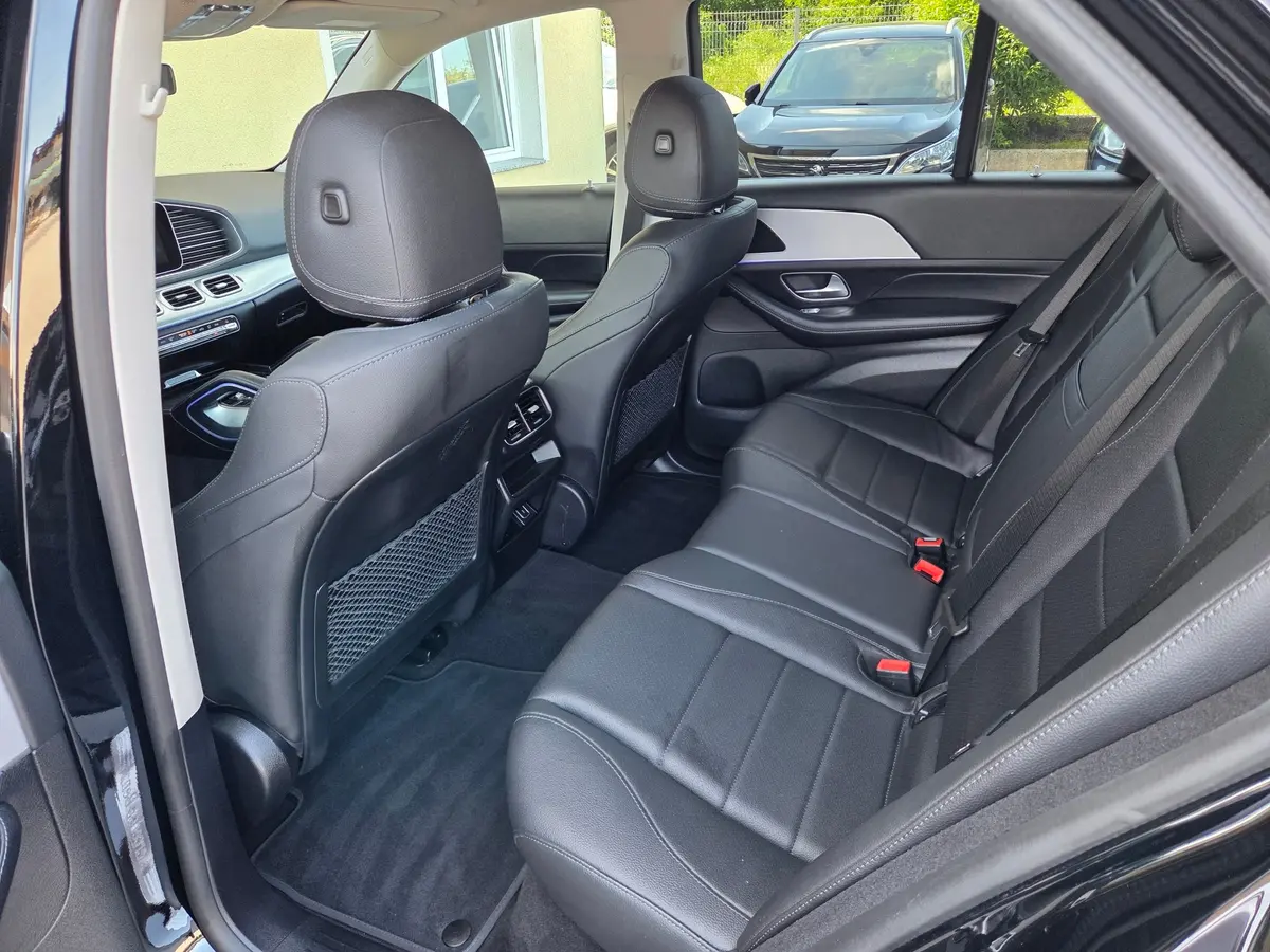 MERCEDES-BENZ GLE 300D 4MATIC EXECUTIVE - 11