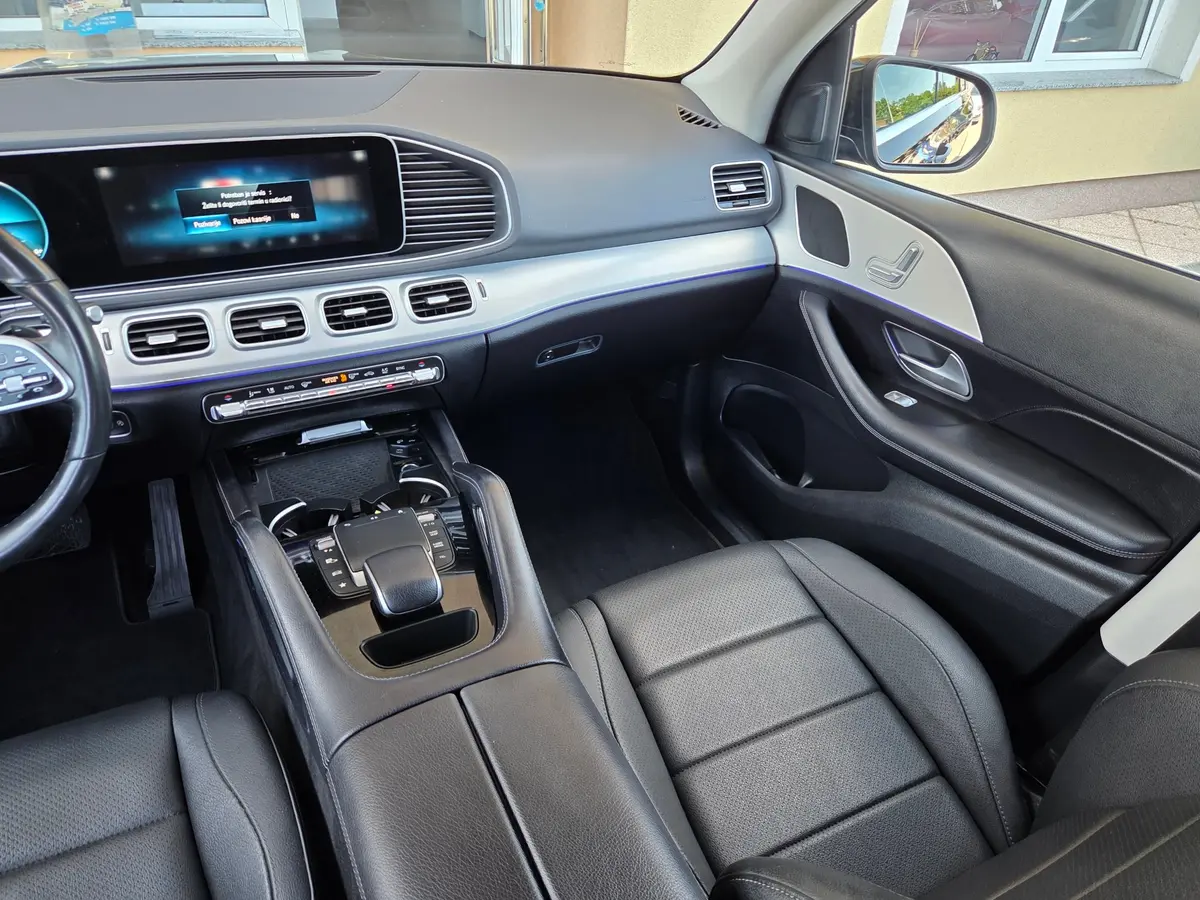 MERCEDES-BENZ GLE 300D 4MATIC EXECUTIVE - 13