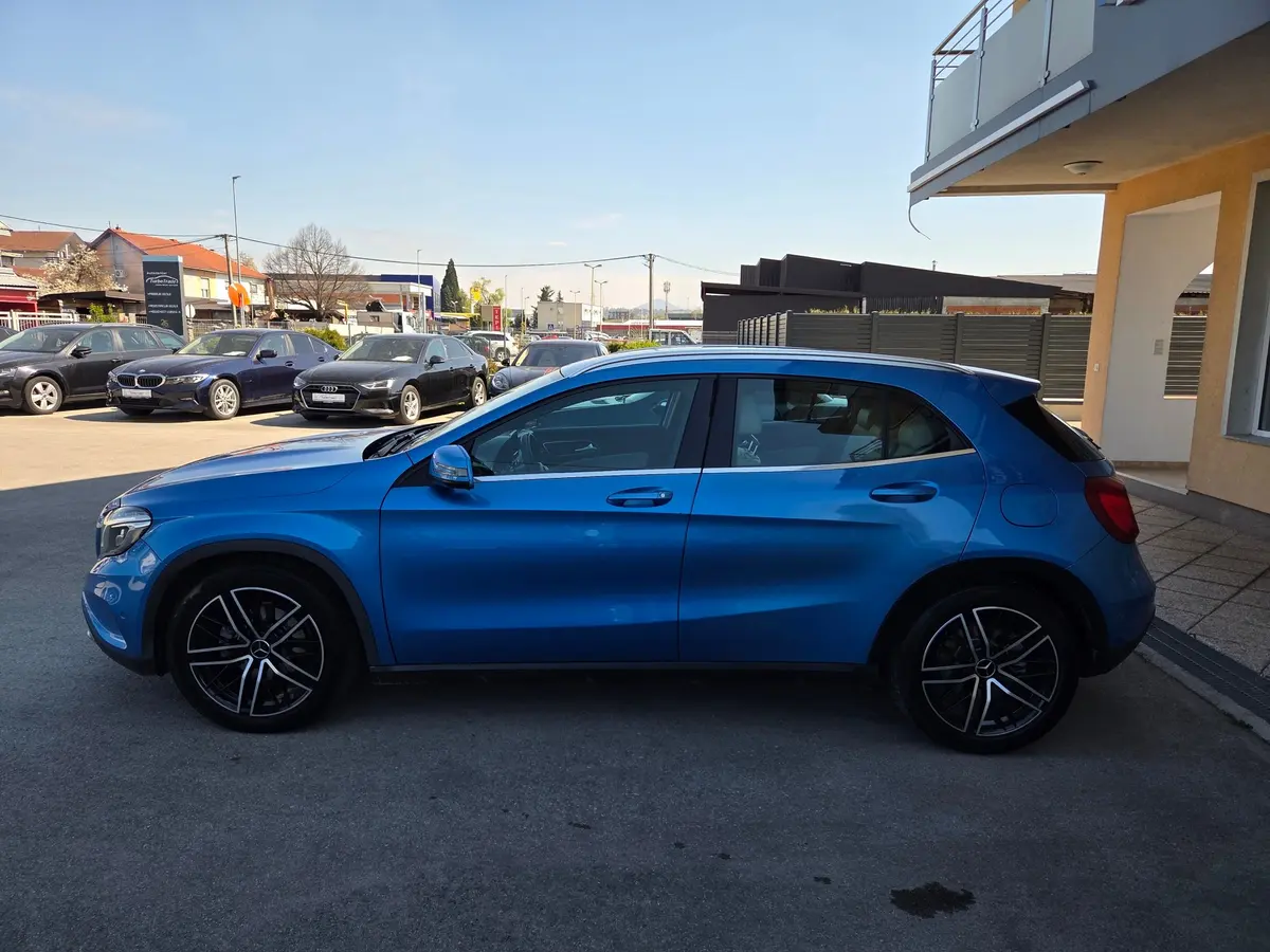 Mercedes-Benz GLA 200 CDI  - 4
