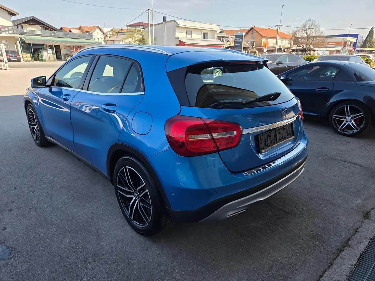 Mercedes-Benz GLA 200 CDI  - 6