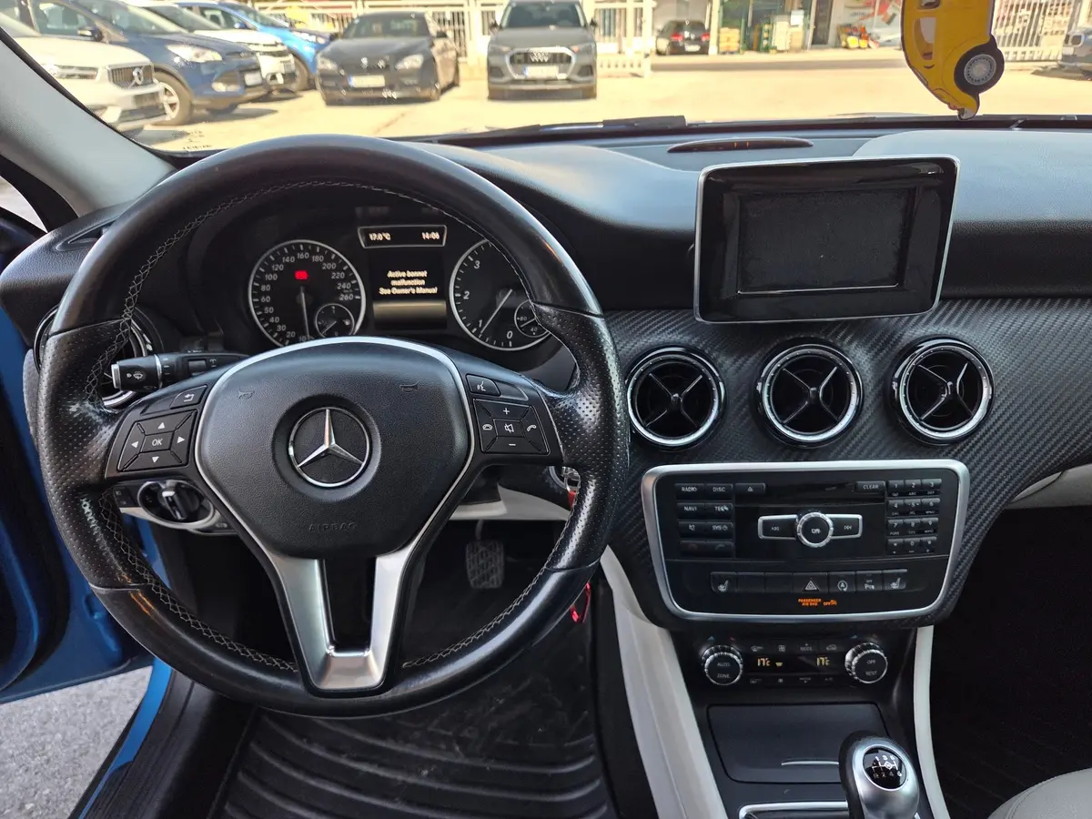 Mercedes-Benz GLA 200 CDI  - 10
