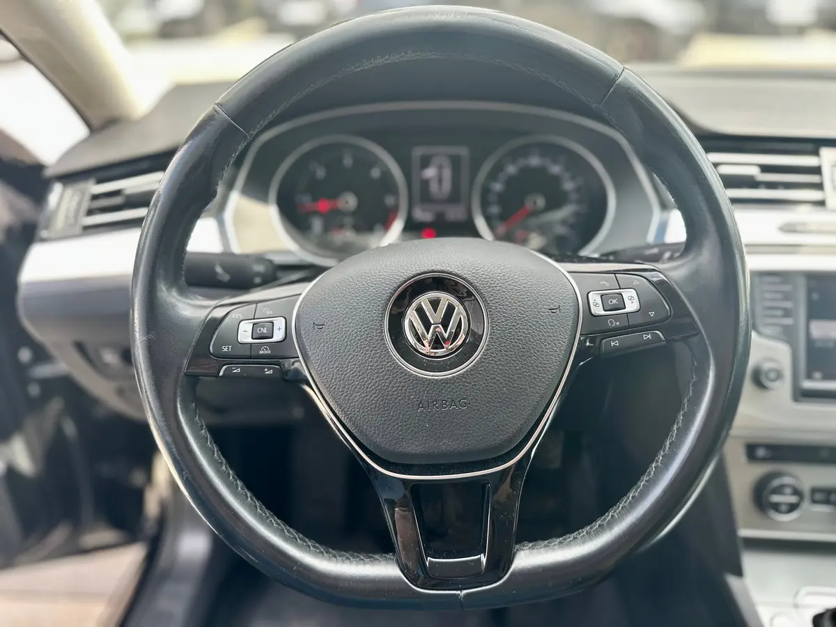 VOLKSWAGEN PASSAT 2.0TDI BLUEMOTION - 13