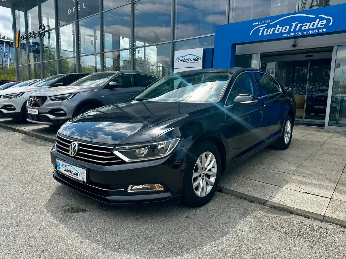 VOLKSWAGEN PASSAT 2.0TDI BLUEMOTION - 3