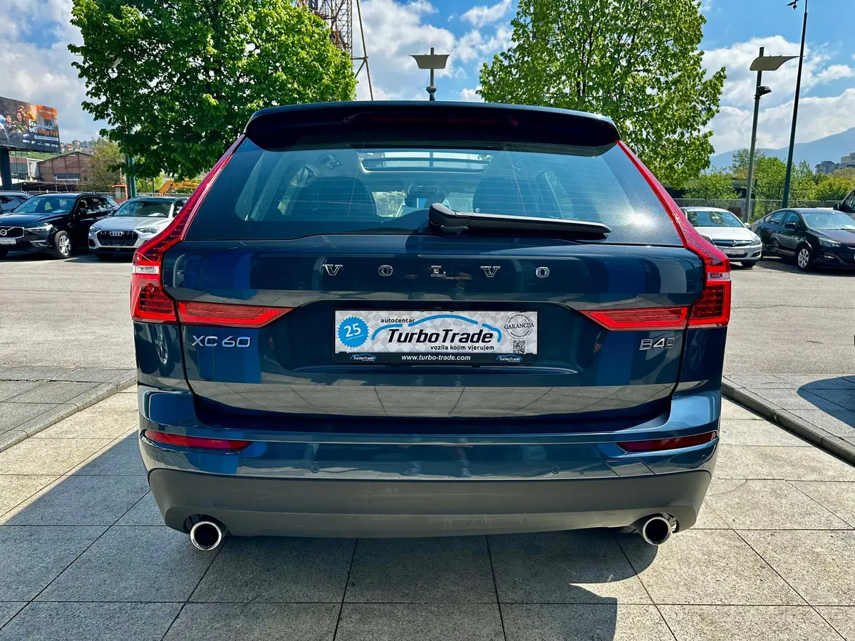 VOLVO XC60 B4 AWD - 5