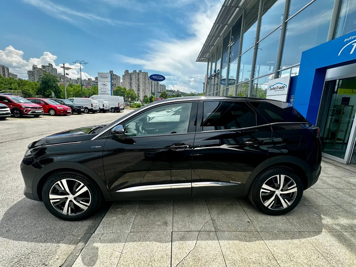 PEUGEOT 3008 HYBRID 225 E-EAT8 ALLURE - 5