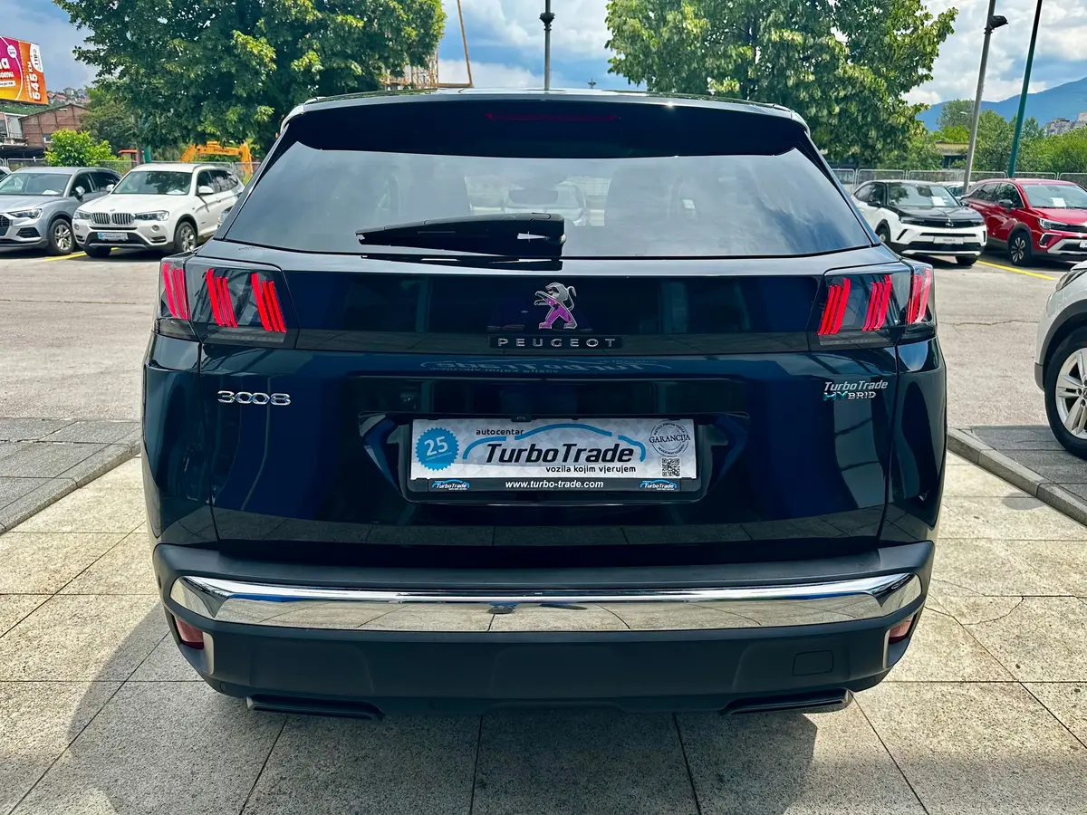 PEUGEOT 3008 HYBRID 225 E-EAT8 ALLURE - 7