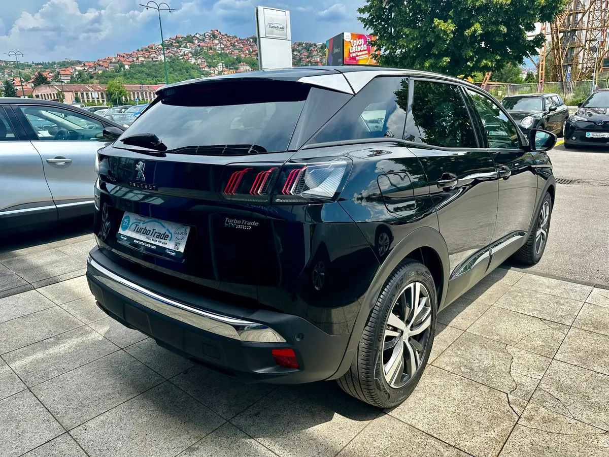 PEUGEOT 3008 HYBRID 225 E-EAT8 ALLURE - 8