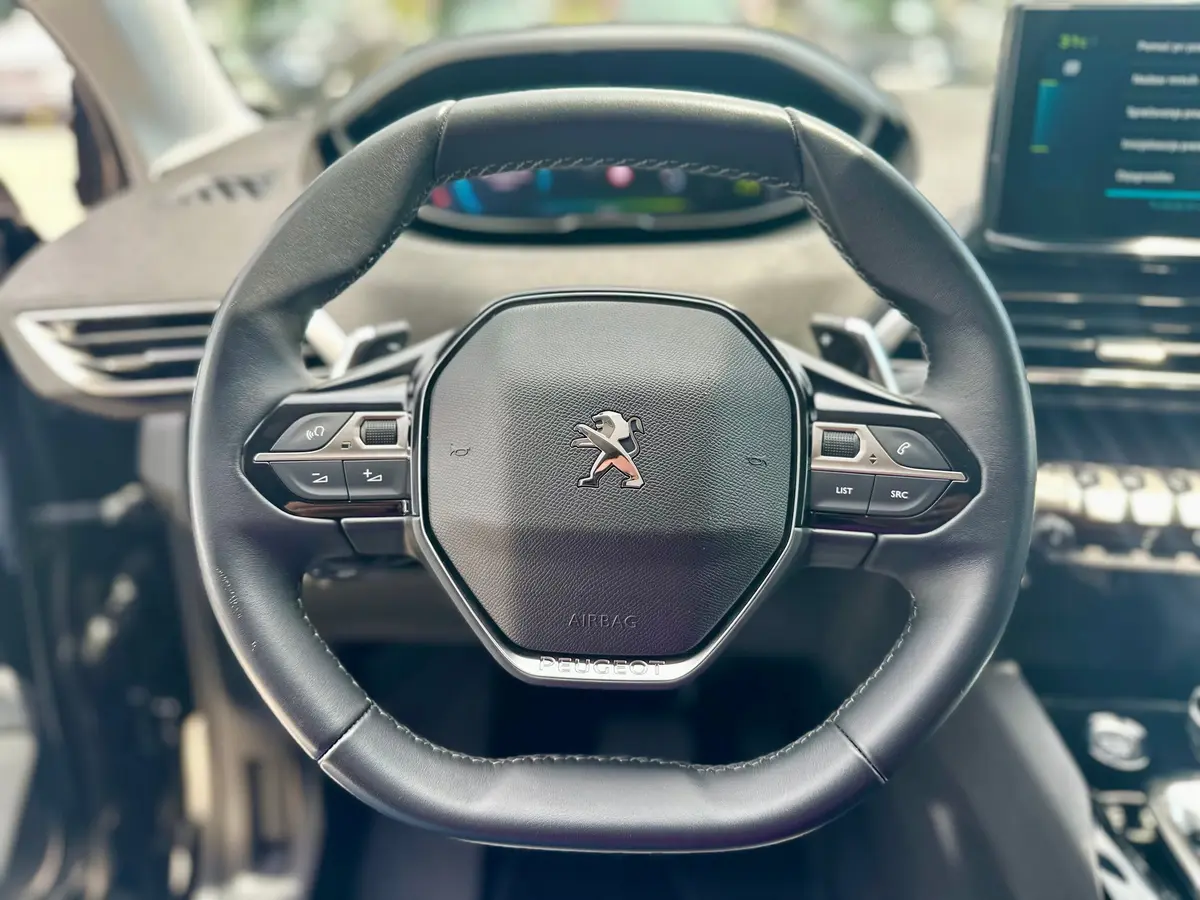 PEUGEOT 3008 HYBRID 225 E-EAT8 ALLURE - 14
