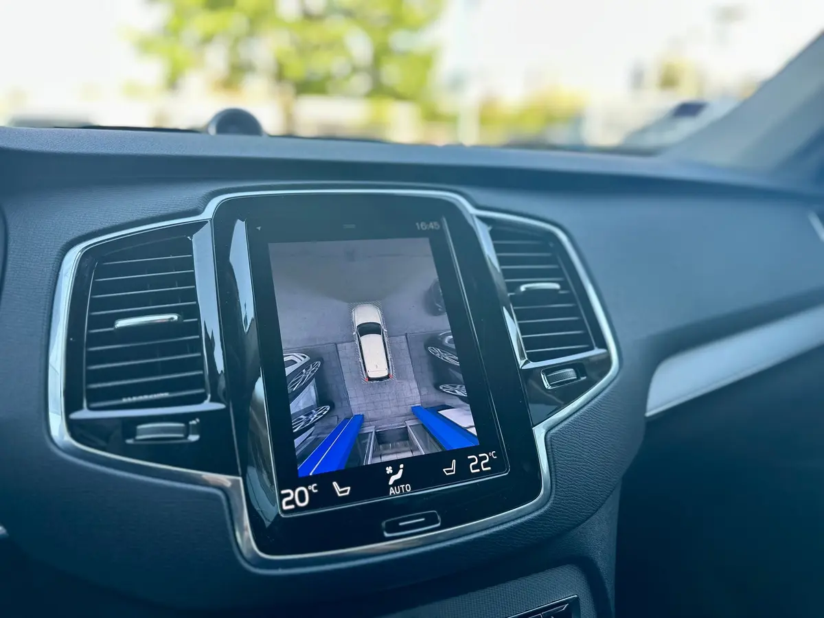 VOLVO XC90 D5 AWD INSCRIPTION - 14