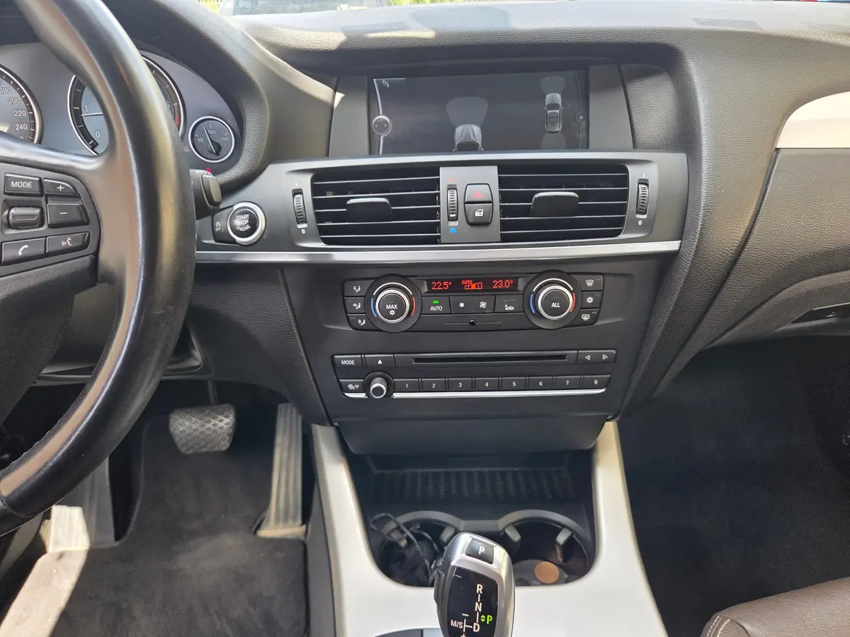 BMW X3 2.0 D X-DRIVE AUTOMATIC - 12