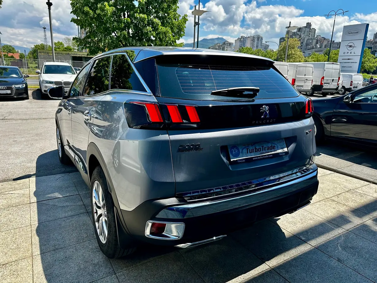 PEUGEOT 3008 1.5HDI AUT - 6