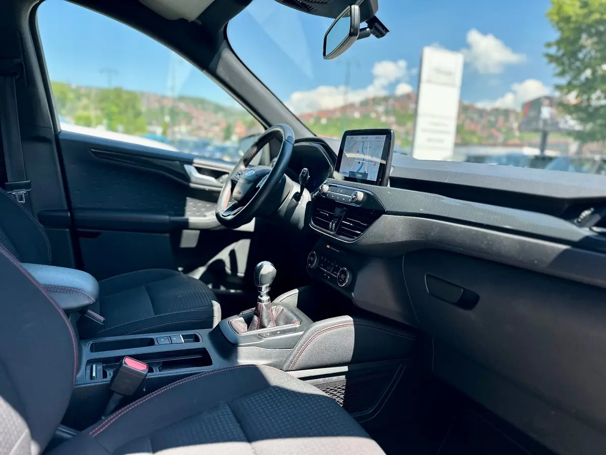 FORD KUGA 2.0 ST-LINE ECOBLUE - 17