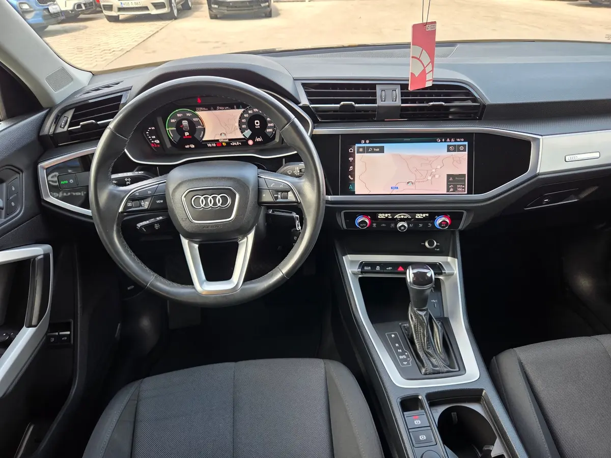 Audi Q3 45TFSI Sportback Stronic - 11