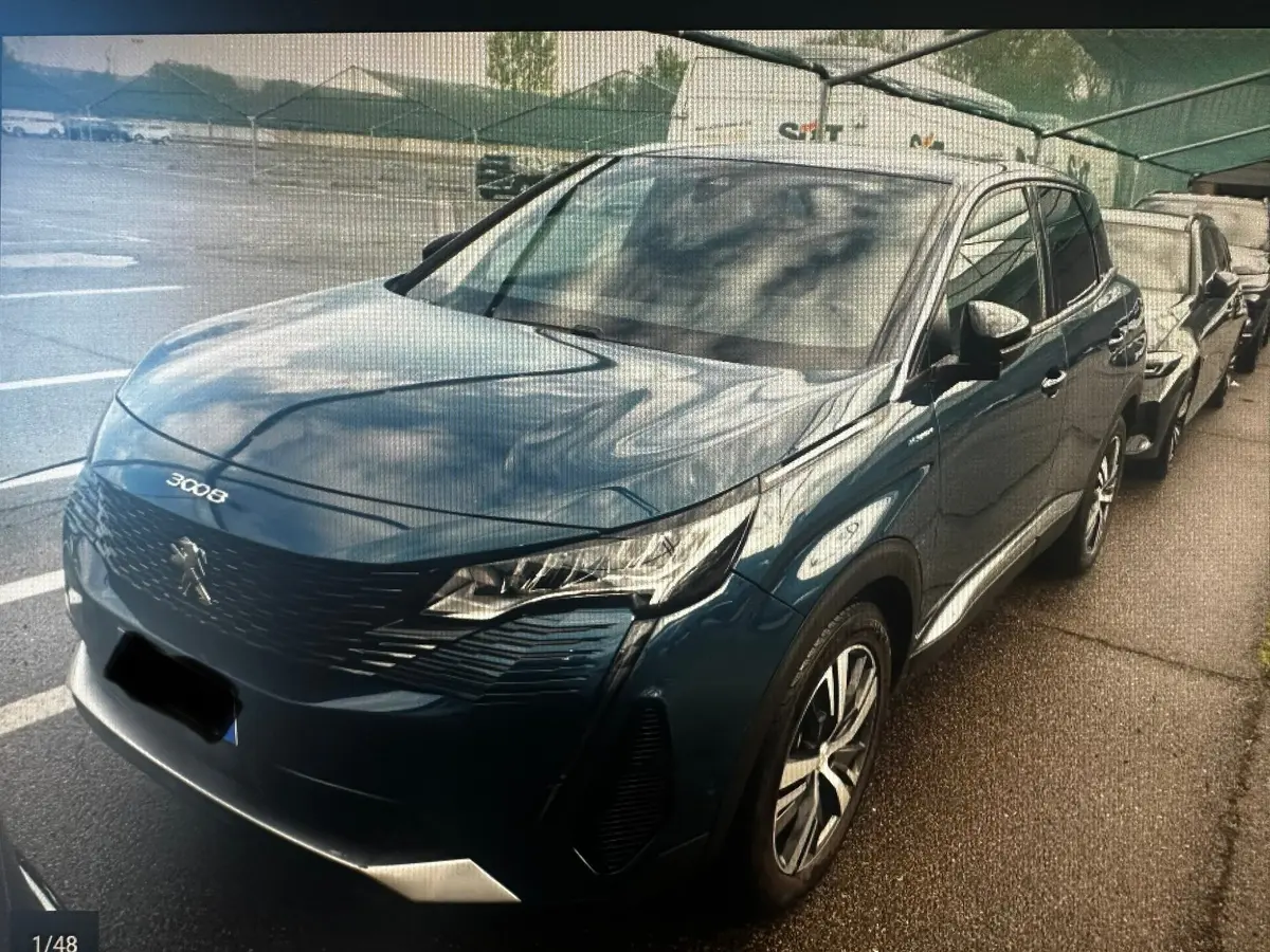 PEUGEOT 3008 1.6 Hybrid 4WD ALLURE 300KS