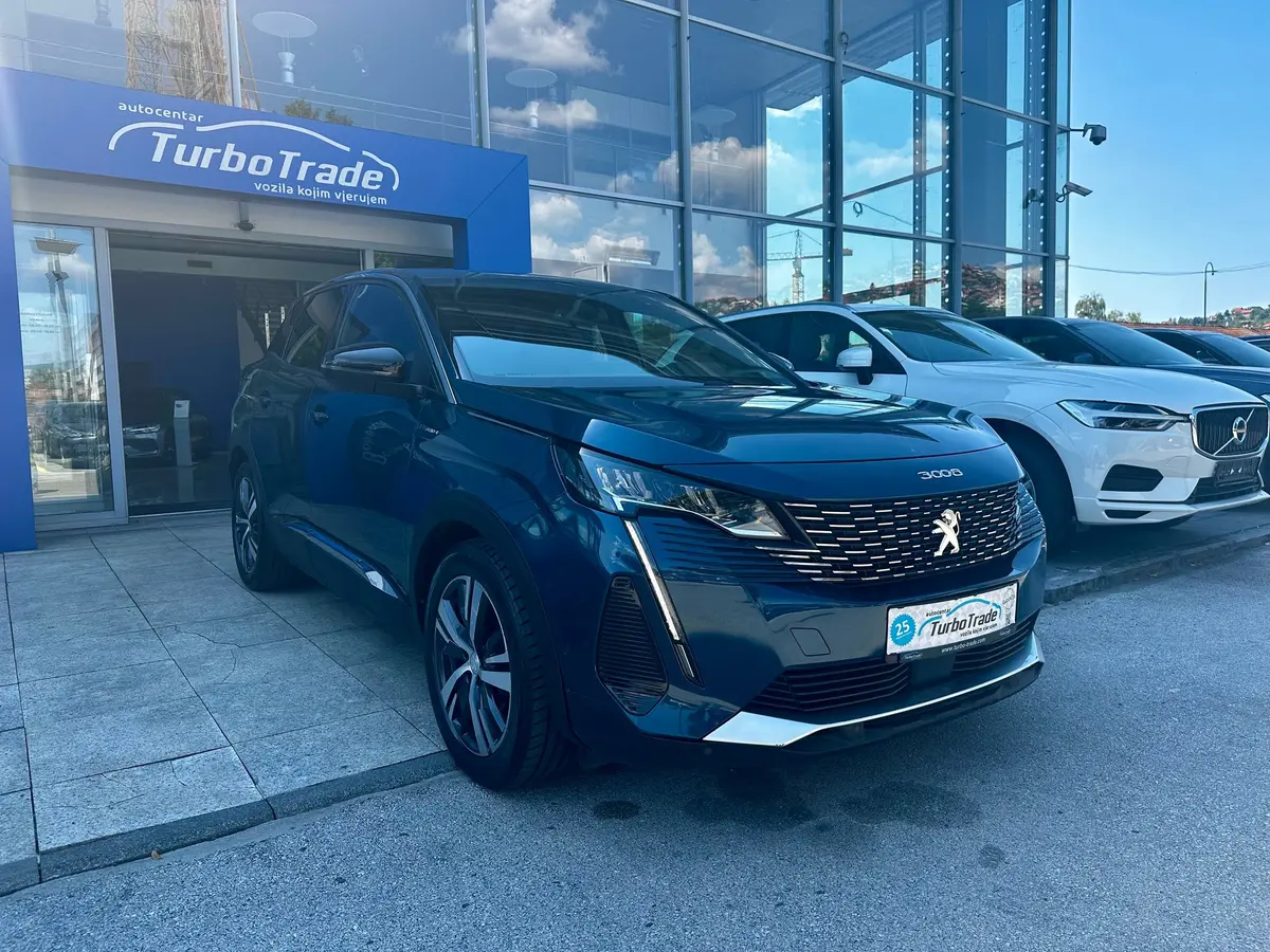 PEUGEOT 3008 1.6 HYBRID 4WD ALLURE 300KS