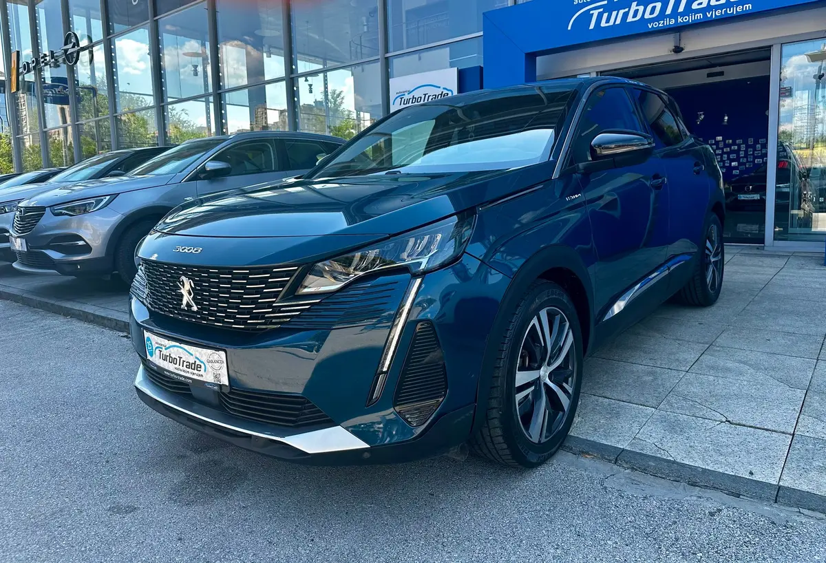 PEUGEOT 3008 1.6 HYBRID 4WD ALLURE 300KS - 3