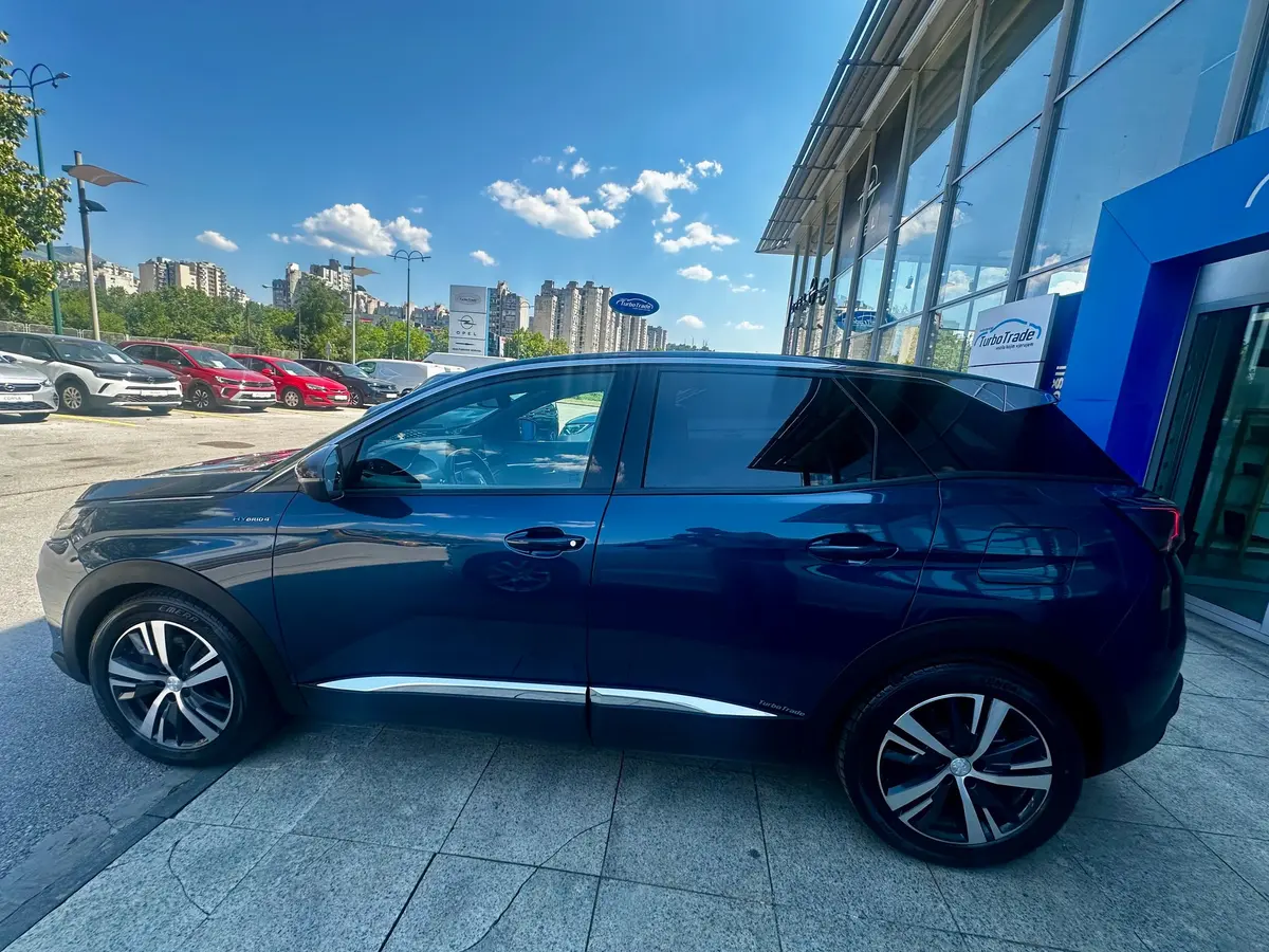 PEUGEOT 3008 1.6 HYBRID 4WD ALLURE 300KS - 5