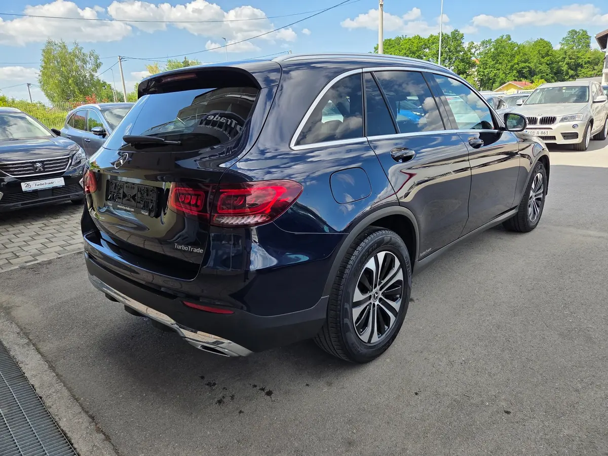Mercedes-Benz GLC200 4Matic EQ - 8