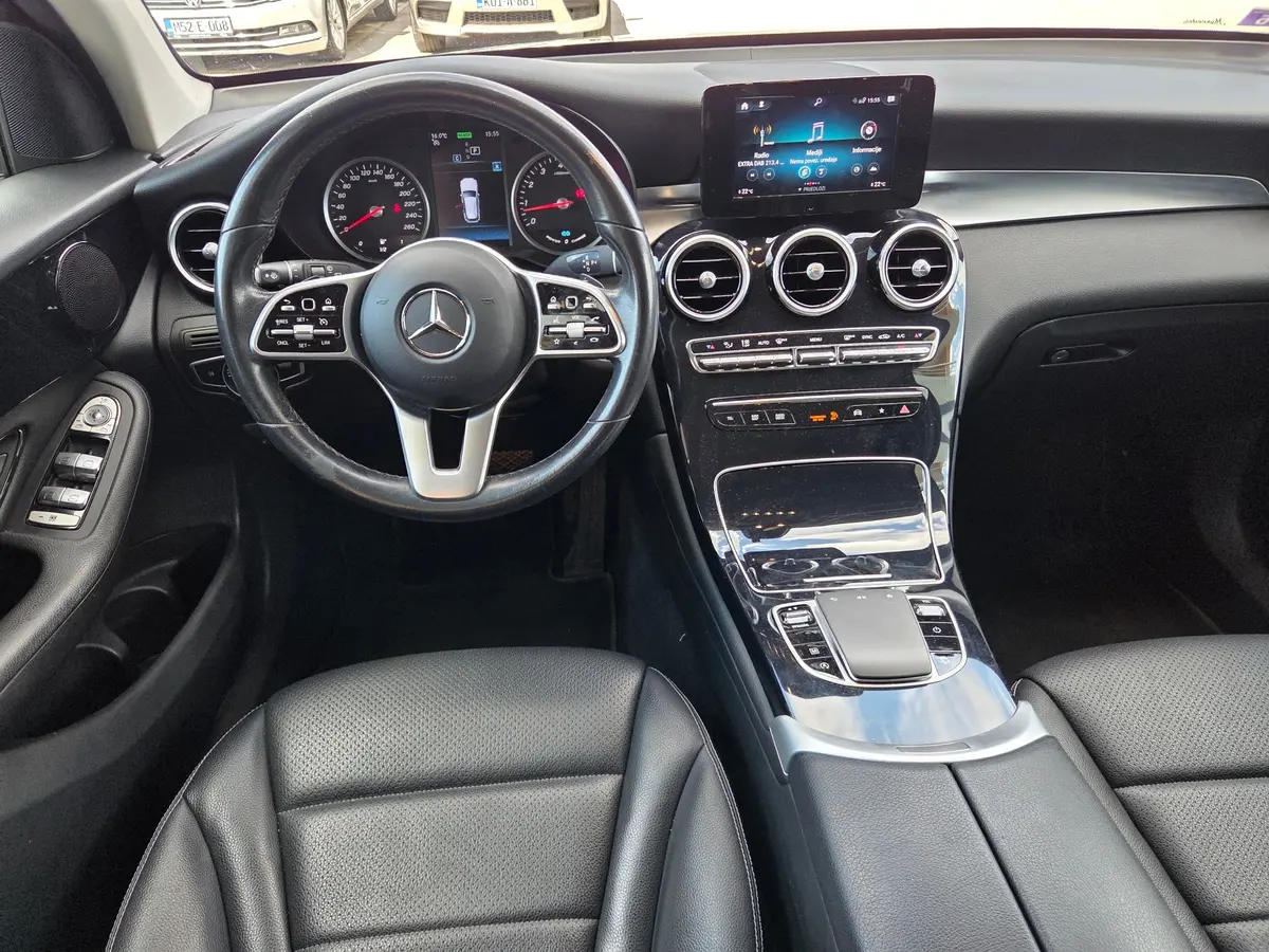 Mercedes-Benz GLC200 4Matic EQ - 11