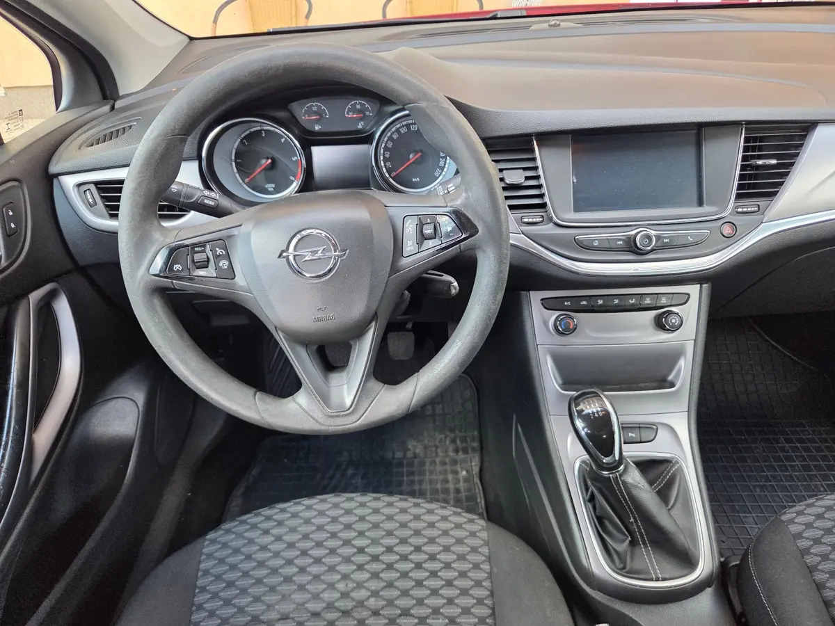 Opel Astra 1.6 CDTI - 14