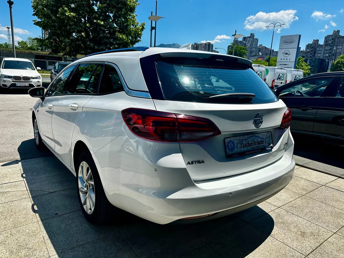 OPEL ASTRA K SPORT SW 1.6D AUT - 6