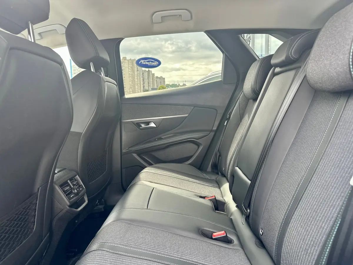 Peugeot 3008 1.6 PHEV Allure Pack  - 17