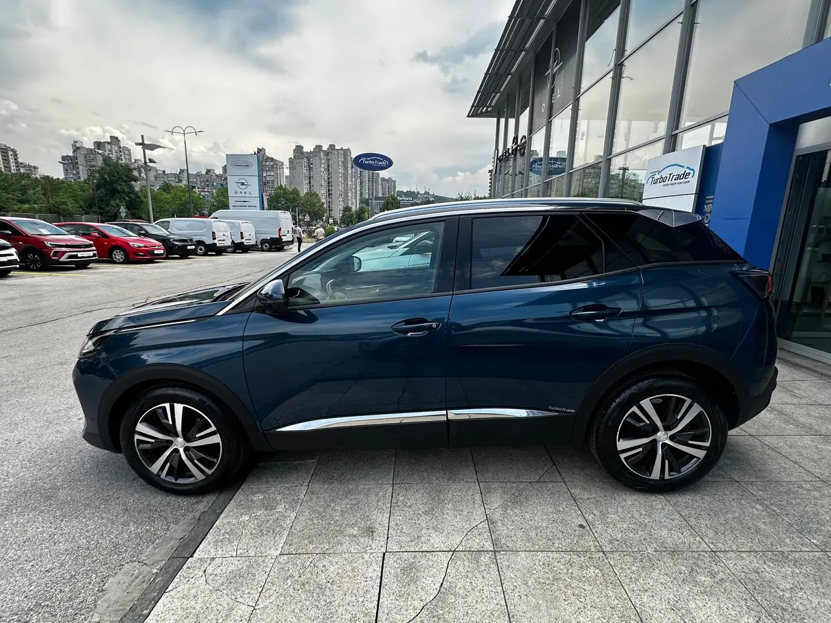 PEUGEOT 3008 1.2 PURETECH ALLURE - 5