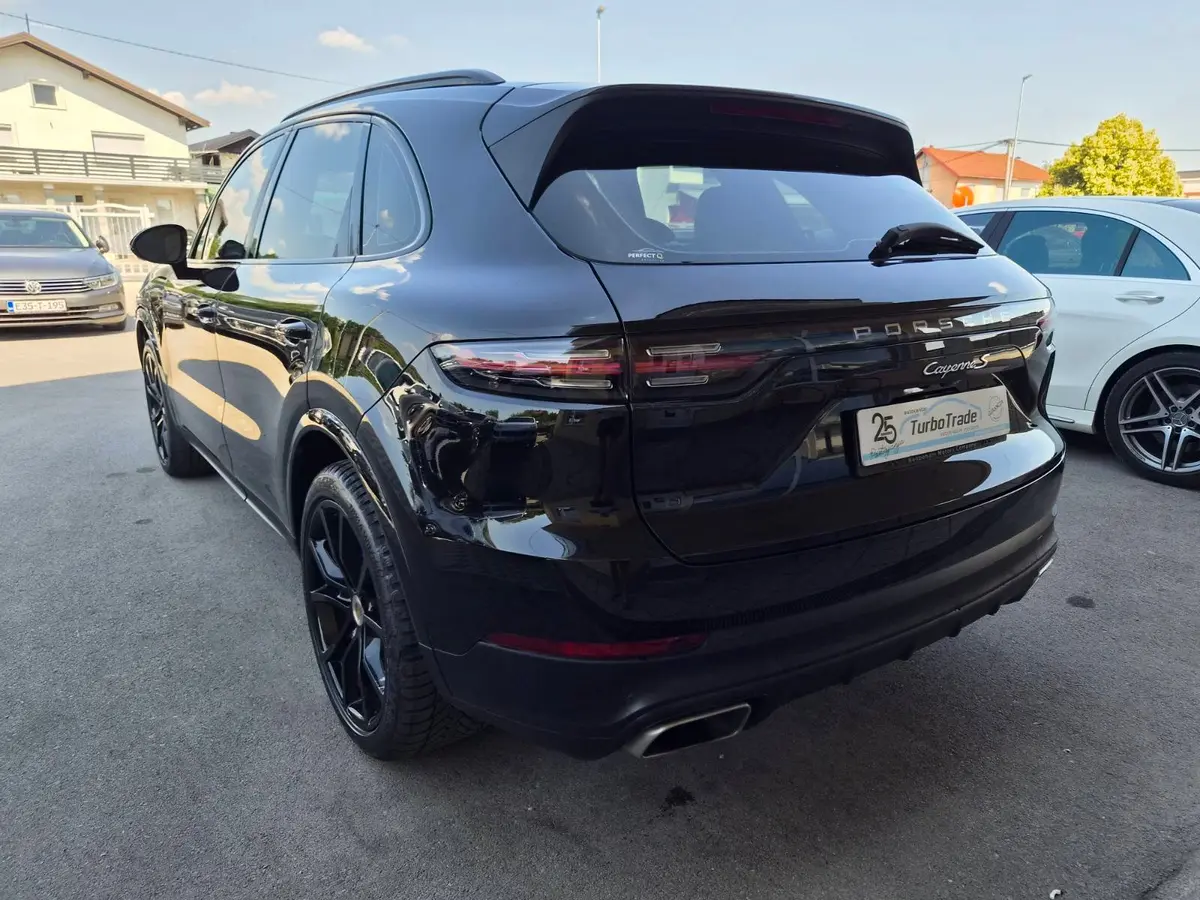Porsche Cayenne S 3.0 V6  - 8