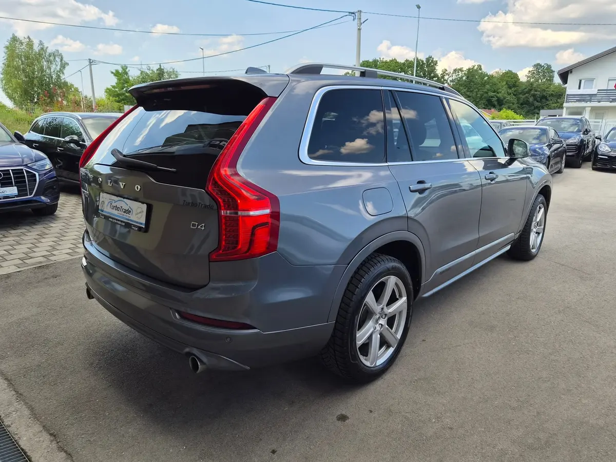 Volvo XC90 2.0 D4 Business 7 PL - 8
