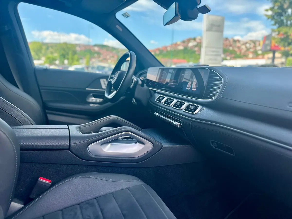 MERCEDES-BENZ GLE 450D 4MATIC - 16
