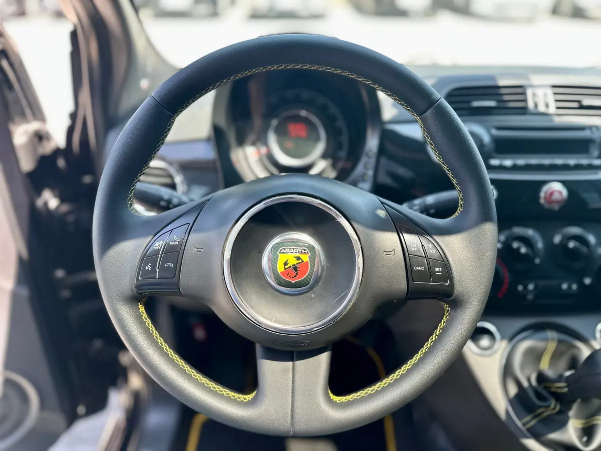 FIAT 500 ABARTH 1.4 T-JET - 11