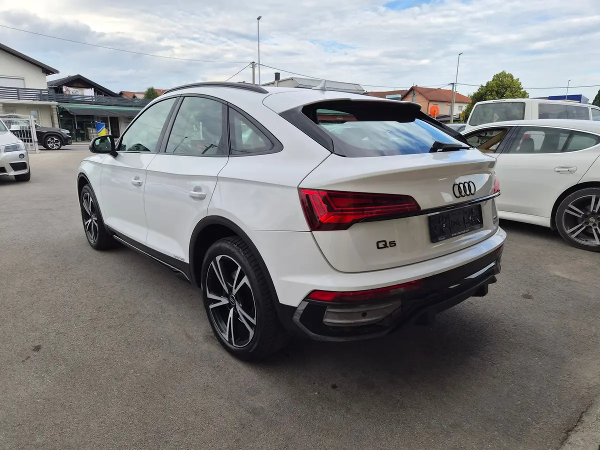 AUDI Q5 SPORTBACK 40TDI QUATTRO S-TRONIC - 6